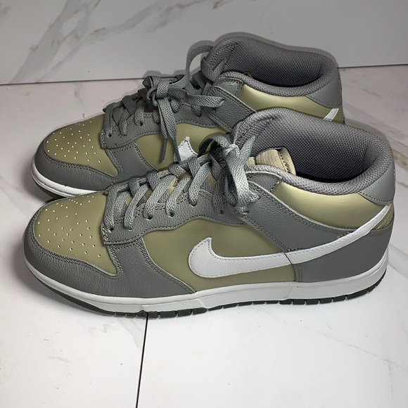 FJ4194-001 Nike Dunk Mid Dark Stucco (Men's) size 9 - Picture 2 of 8